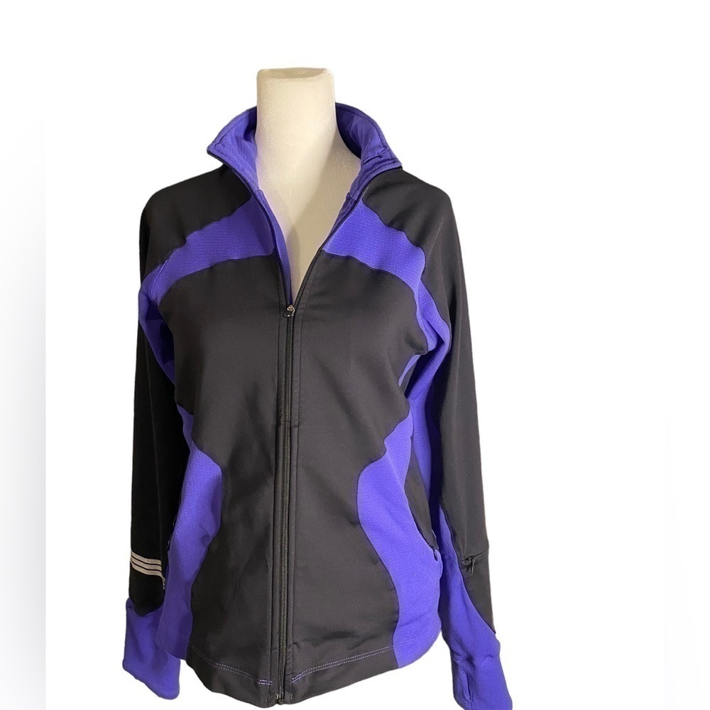 ADIDAS women’s athletic jacket size medium